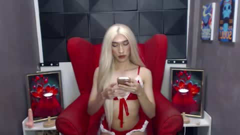 perryperezz online show from January 31, 11:46 am