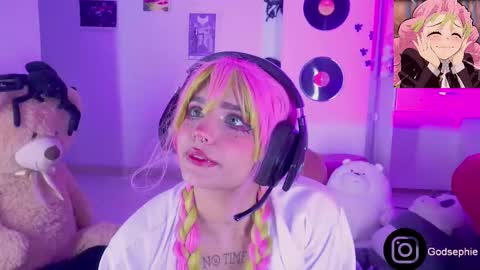 Snapshot of persephonee_ chatting on February 23, 12:30 am Isa online show from February 23, 12:30 am