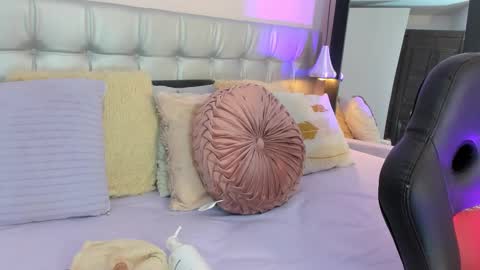 Lizza online show from March 3, 11:33 am