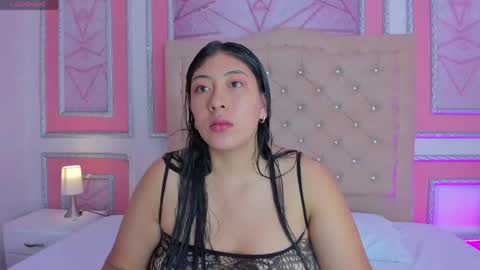Lily online show from May 7, 2:18 am
