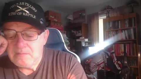 Snapshot of peterinohio57 chatting on December 21, 2:14 pm peterinohio57 online show from December 21, 2:14 pm