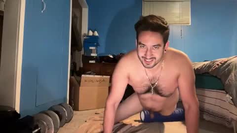 peteypete204 online show from December 17, 12:34 pm