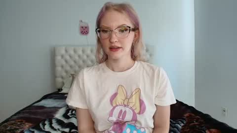 Little cupcake online show from July 8, 7:06 pm