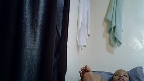 petite_melinda online show from June 30, 11:35 pm