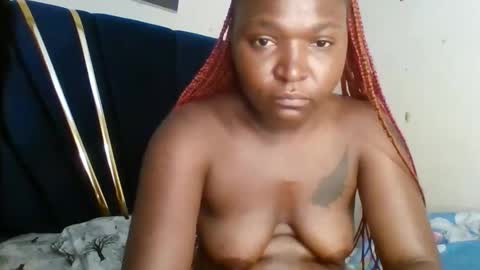 petite_shan online show from March 15, 5:45 am