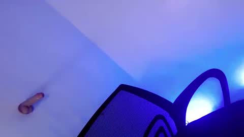 Snapshot of petite_steffi69 chatting on September 10, 3:29 am petite_steffi69 online show from September 10, 3:29 am
