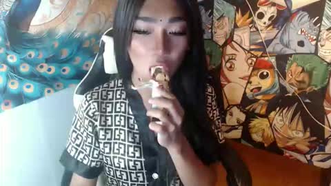 yang yang online show from March 1, 6:45 pm