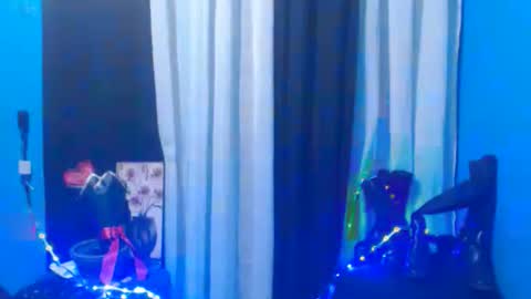 petitebigcock_69 online show from March 19, 6:19 am