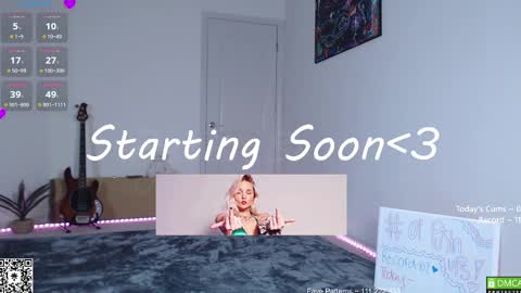 Snapshot of petitebrat chatting on February 11, 12:17 am PiperAvery online show from February 11, 12:17 am