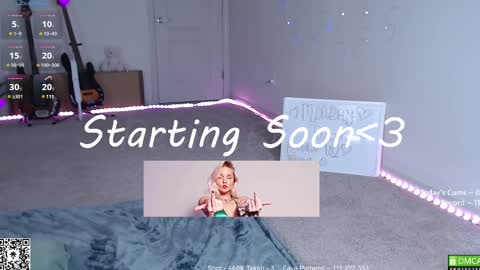 Snapshot of petitebrat chatting on February 24, 6:04 pm PiperAvery online show from February 24, 6:04 pm