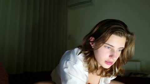 Petra online show from March 11, 8:42 pm