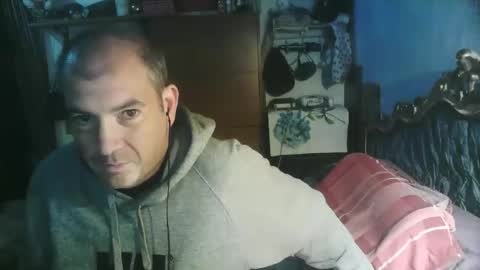 pets76 online show from November 27, 6:37 pm