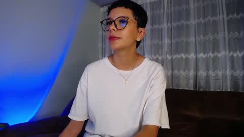 Snapshot of peyton_gh chatting on January 27, 5:14 am Peyton online show from January 27, 5:14 am