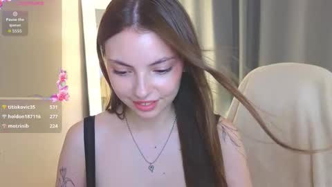 Alice online show from September 19, 2:21 pm