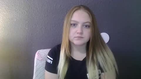 PhatAssBlond online show from February 28, 5:26 pm