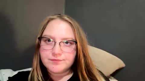 PhatAssBlond online show from February 21, 4:18 am