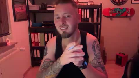 Ben 1995 online show from February 16, 8:18 pm