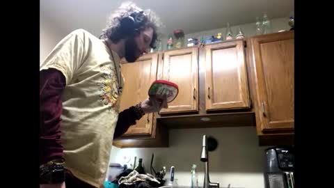 Phil online show from March 1, 4:04 am