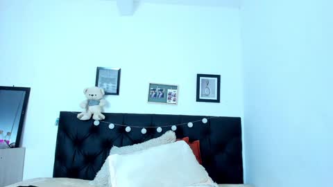 Snapshot of philiprich chatting on January 7, 9:46 pm philiprich online show from January 7, 9:46 pm