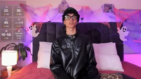 Phillip online show from October 17, 12:14 am