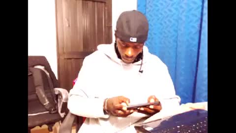2 pac shakur online show from January 20, 5:15 am