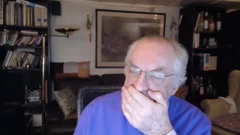 Snapshot of philoumis2 chatting on January 21, 12:15 am Philippe online show from January 21, 12:15 am