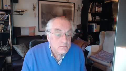 Snapshot of philoumis2 chatting on January 13, 3:58 pm Philippe online show from January 13, 3:58 pm