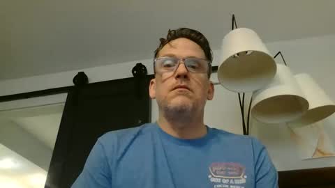 philuup225694 online show from March 30, 3:01 pm