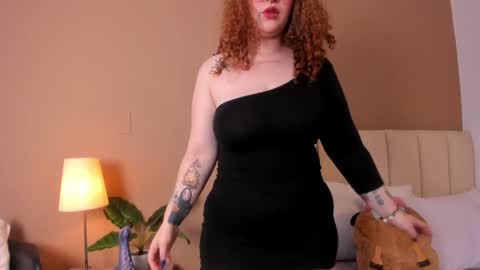 Phoenix Angel  online show from January 11, 9:46 pm