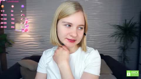 Hann G. Jones online show from November 17, 4:48 am