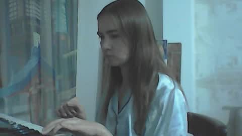 Snapshot of phyllispilkington chatting on October 2, 3:22 pm Jenny online show from October 2, 3:22 pm