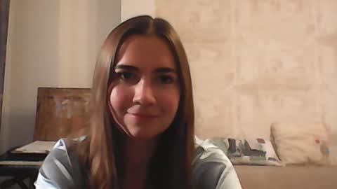Snapshot of phyllispilkington chatting on October 7, 10:11 am Jenny online show from October 7, 10:11 am