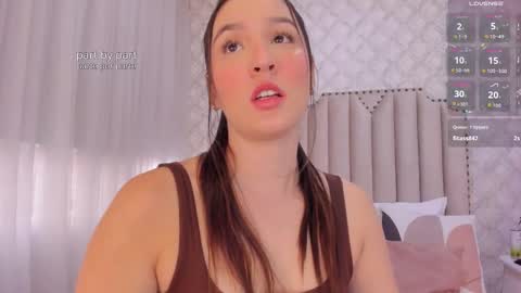    online show from December 4, 11:54 am