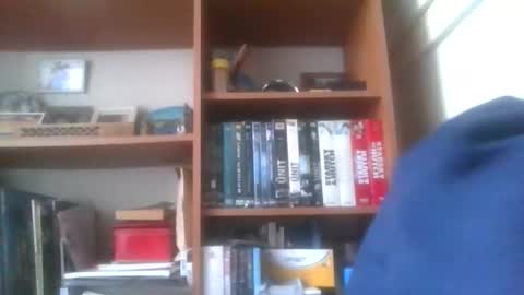 Snapshot of pichoun71 chatting on October 19, 7:57 am pichoun71 online show from October 19, 7:57 am
