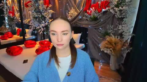 Emelie online show from February 16, 10:21 am