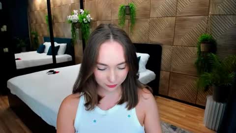 Emelie online show from September 30, 8:52 pm