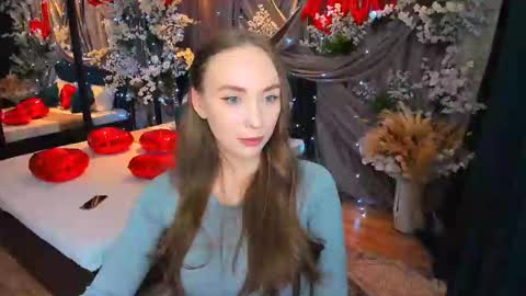 Emelie online show from February 18, 5:31 pm