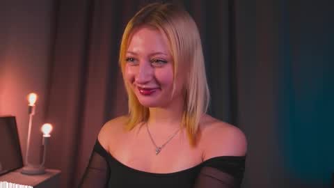 Mila online show from September 25, 2:57 pm