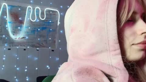 Piera online show from October 3, 6:27 pm