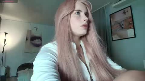Piera online show from August 3, 7:09 pm