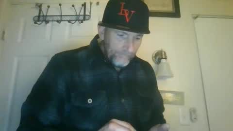 pierce702702 online show from December 25, 7:14 am