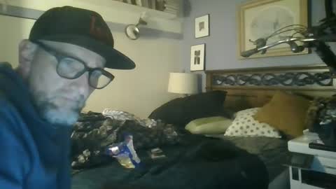 pierce702702 online show from February 10, 5:36 am