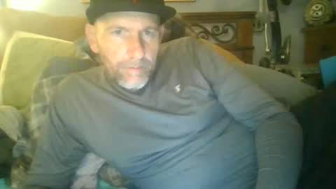 pierce702702 online show from December 23, 2:13 am