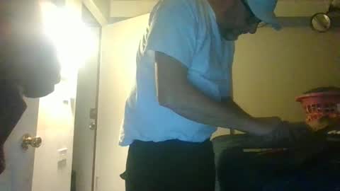 pierce702702 online show from December 18, 11:51 pm