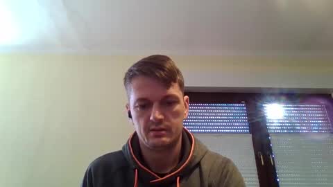 Snapshot of piercingsxxx chatting on February 27, 8:56 am piercingsxxx online show from February 27, 8:56 am