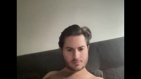 pierrot462900 online show from November 10, 1:41 am