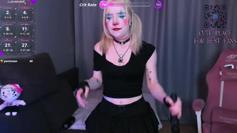 piginnya online show from April 1, 4:15 pm