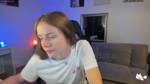 PiinkPandora online show from October 10, 9:41 pm