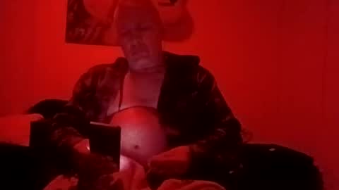 pinapplesherbet online show from November 5, 7:32 am