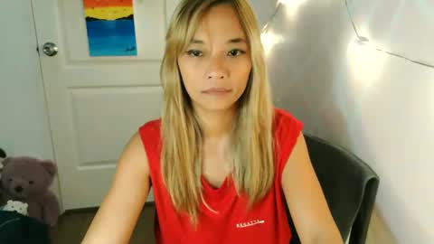 pinay beauty14 online show from February 18, 10:36 pm